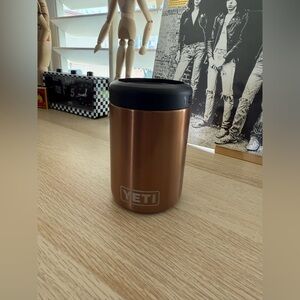 Yeti Rambler 12oz can Colster